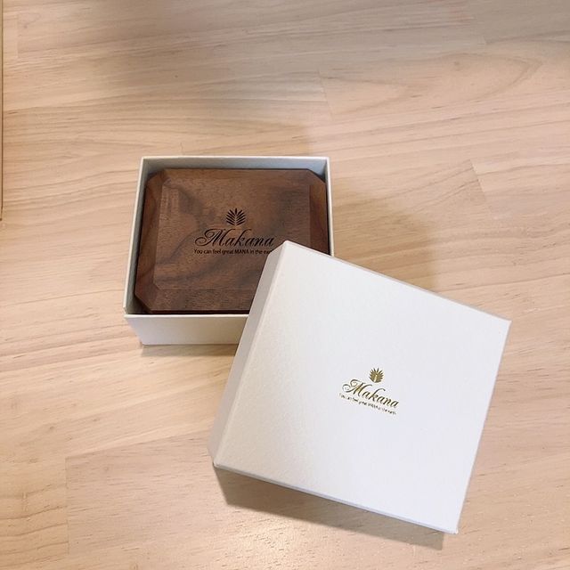 【Makana(マカナ)の口コミ】 お互いに人と被りたくない、普段仕事柄付けれない場合も考えてプライベー…