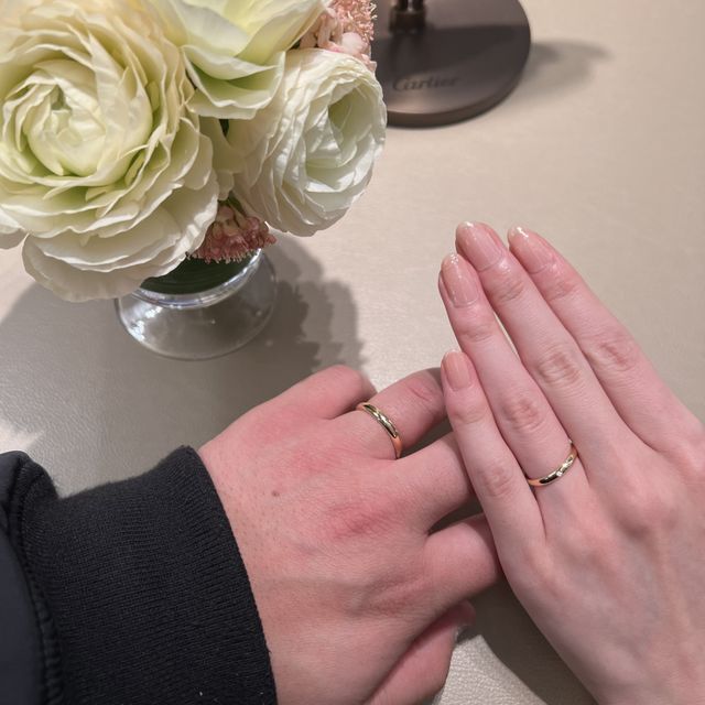 【カルティエ(Cartier)の口コミ】 一生つける物なので、値段はあまり気にしすぎず、夫も私もゴールドが良か…