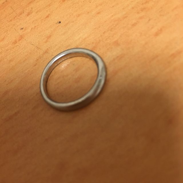 【4℃ BRIDAL(ヨンドシーブライダル)の口コミ】 シンプルで質のいいものを探していて、4℃さんで選びました。
数種類見たな…