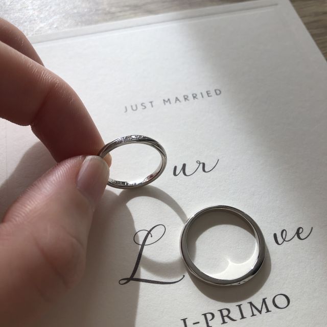 【アイプリモ(I-PRIMO)の口コミ】 デザインが指にしっくりきたのと日常使いしやすく、かつ華やかな印象なの…