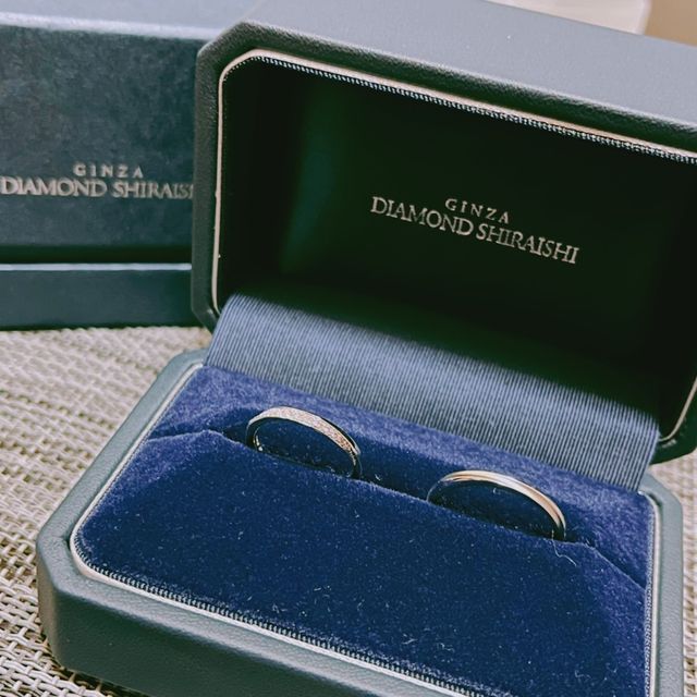 【銀座ダイヤモンドシライシの口コミ】 指輪のデザインが華美過ぎない、とてもシンプルで
上品でした。
対応して…