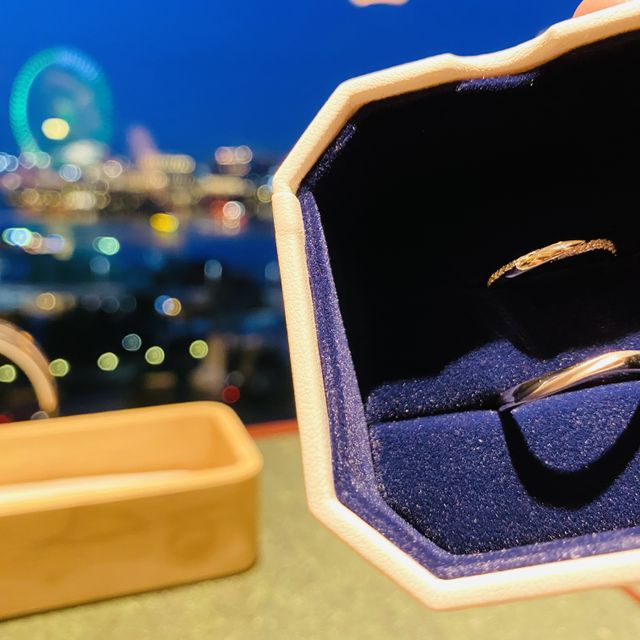 【4℃ BRIDAL(ヨンドシーブライダル)の口コミ】 私はナチュラルグレースの指輪に決めました。
理由は他社ブランドにはない…