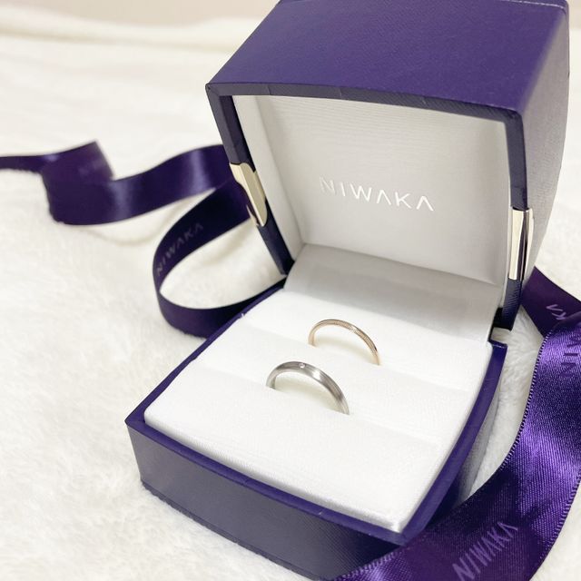 【俄(にわか)の口コミ】 婚約指輪ともデザインが合って、自分と手にも似合うものを探していた所、…