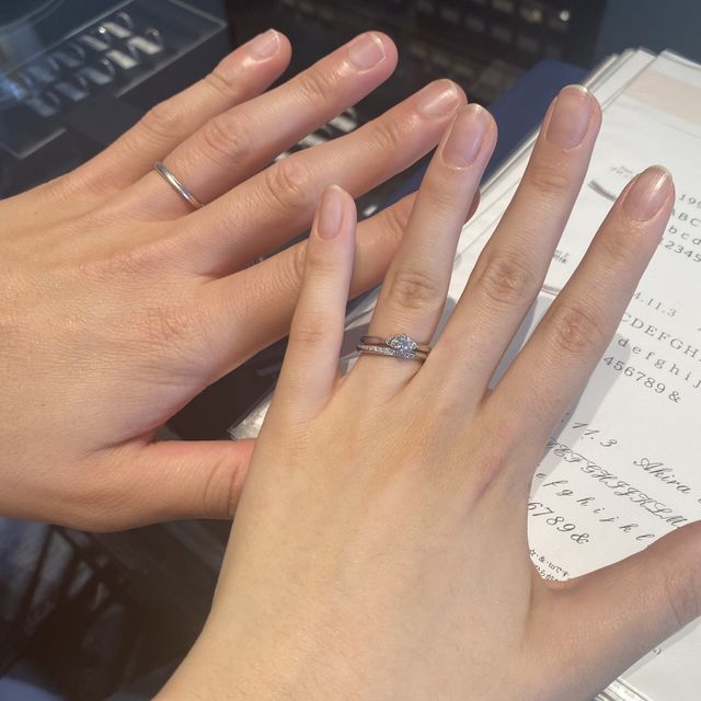 【銀座ダイヤモンドシライシの口コミ】 最初はダイヤモンドシライシ以外のお店で購入する予定でした。なんとなく…