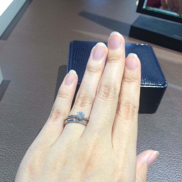 【Ponte Vecchio(ポンテヴェキオ)の口コミ】 リフォーム用のデザイン枠の中から婚約指輪に相応しいものを見せていただ…