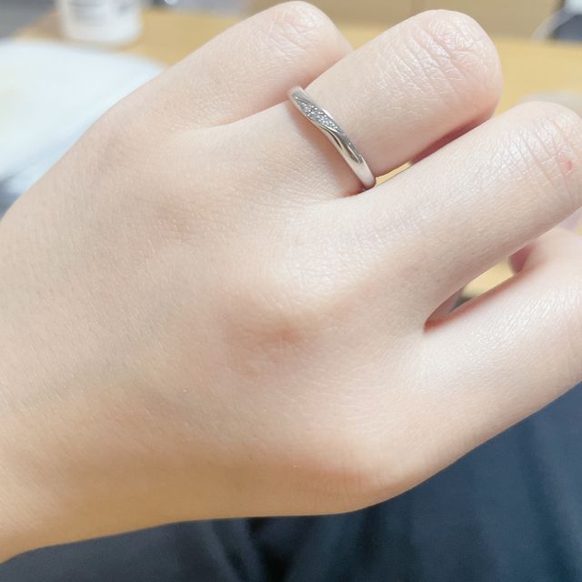 【銀座ダイヤモンドシライシの口コミ】 友人にダイヤモンドシライシで購入した方がいて、おすすめされたことがき…