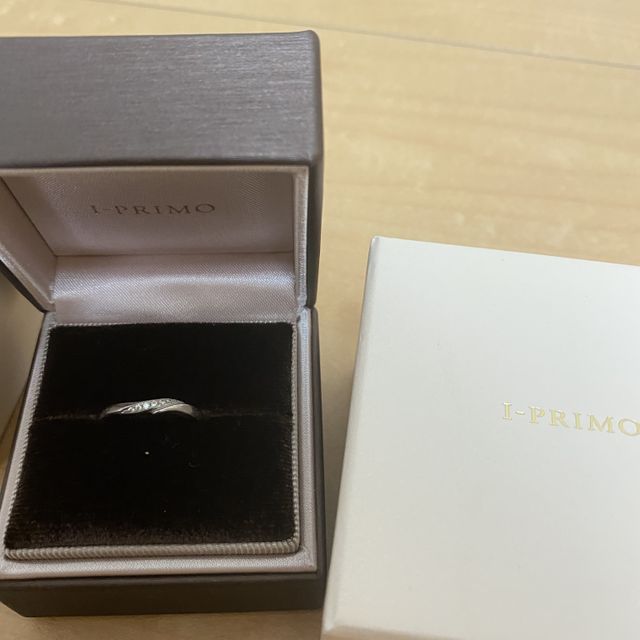 【アイプリモ(I-PRIMO)の口コミ】 初めはストレートのシンプルなものを探していましたが、ウェーブを試着し…