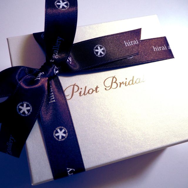 【PILOT BRIDAL(パイロットブライダル)の口コミ】 いくつか気になるリングを妻がリストアップしており、お店に伺った際に、…