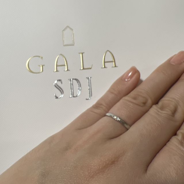 【GALA JEWELRY(ガラジュエリー)の口コミ】 求めていたデザインは、可愛らしくシンプルで、毎日・長年着けても、トレ…
