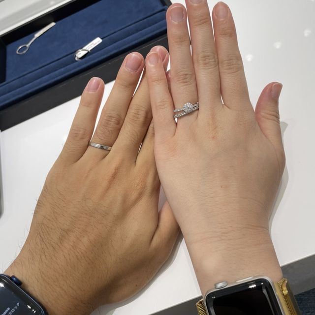 【4℃ BRIDAL(ヨンドシーブライダル)の口コミ】 接客が丁寧で婚約指輪に合う結婚指輪をアドバイス頂いたことが決めてとな…