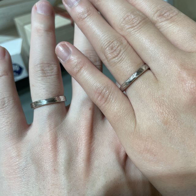 【杢目金屋(もくめがねや)の口コミ】 このブランドの歴史や指輪への気持ちが素敵で感動したのでこちらに決めま…