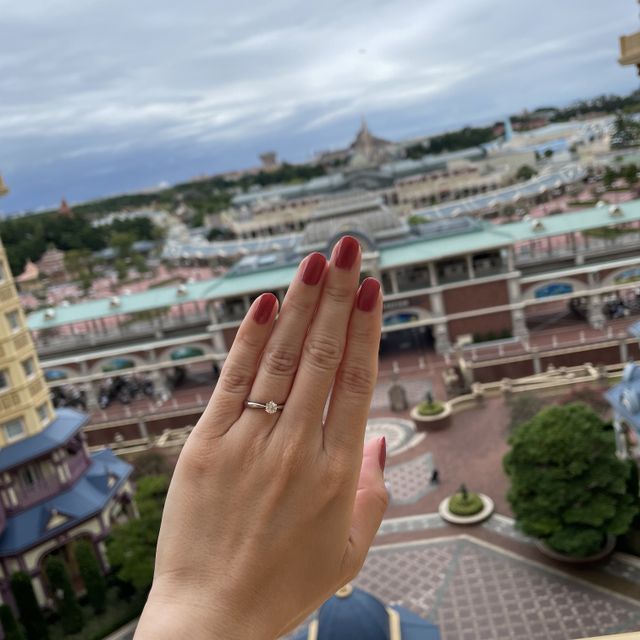 【銀座ダイヤモンドシライシの口コミ】 ダイヤモンドも選べて、リングの形もたくさんある中から選ぶことができた…