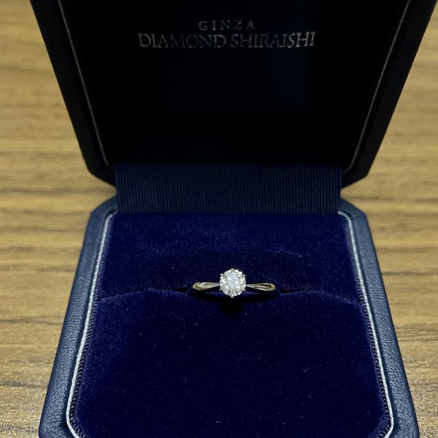 【銀座ダイヤモンドシライシの口コミ】 ダイヤモンドも選べて、リングの形もたくさんある中から選ぶことができた…