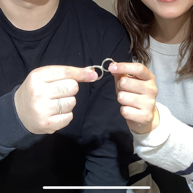 【杢目金屋(もくめがねや)の口コミ】 数種類の金属を重ね合わせて、ひとつひとつ違う模様のデザインができるこ…