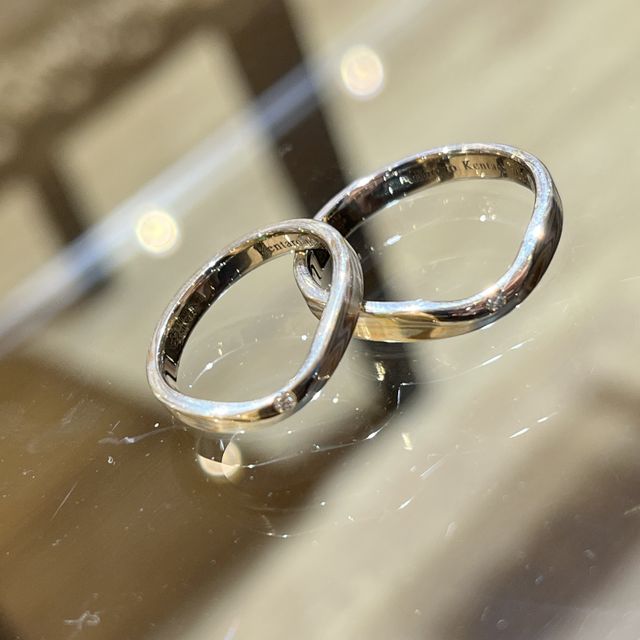 【杢目金屋(もくめがねや)の口コミ】 数種類の金属を重ね合わせて、ひとつひとつ違う模様のデザインができるこ…