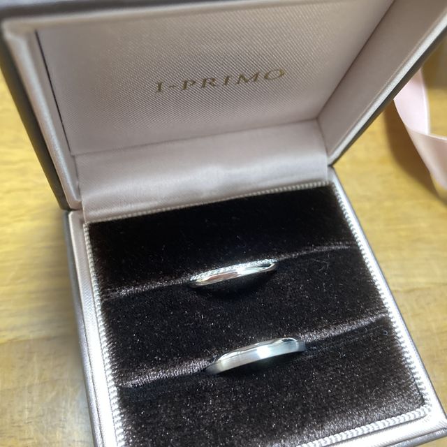 【アイプリモ(I-PRIMO)の口コミ】 たくさん試着させていただき、自分達に合うデザインをスタッフの方と相談…