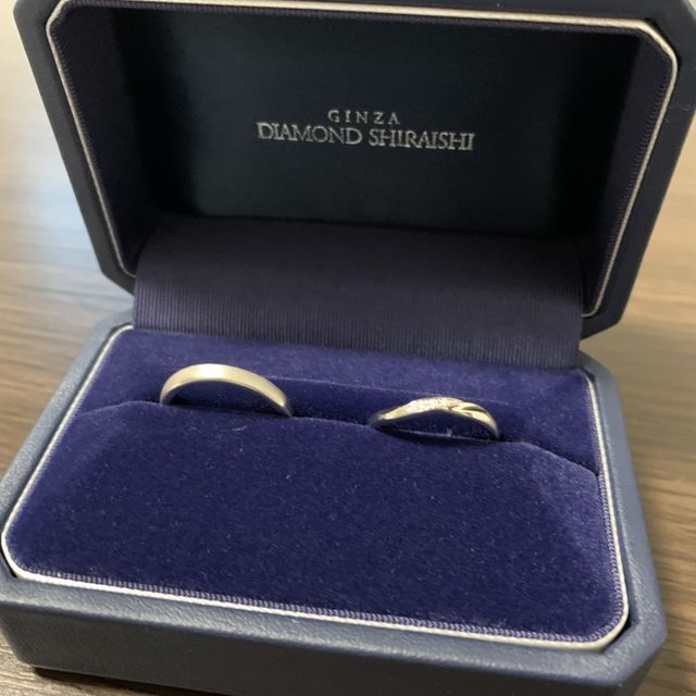 【銀座ダイヤモンドシライシの口コミ】 指輪購入の決め手としては、付け心地がいかにフィットするかを追求しまし…