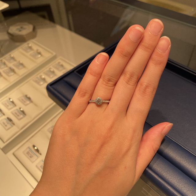 【銀座ダイヤモンドシライシの口コミ】 金額に見合った品質であること。
デザインがなによりも気に入った。
最初…