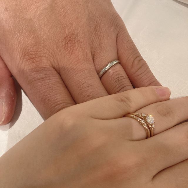 【LUCIE(ルシエ)の口コミ】 肌馴染みのいいピンクゴールド色の指輪を探していたところ、ルシエのデザ…