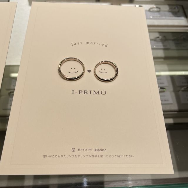 【アイプリモ(I-PRIMO)の口コミ】 デザインがウェーブ系が好みでした。
アイプリモさん以外の他店にもお伺い…