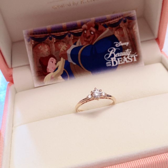 【ケイウノ ブライダル(K.UNO BRIDAL)の口コミ】 婚約指輪ですが一緒に選びに行きました！
かわいくて大好きな美女と野獣の…