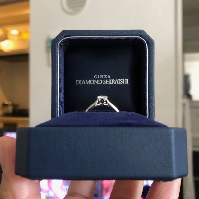 【銀座ダイヤモンドシライシの口コミ】 プロポーズされたときに、ダイヤモンド原石のままでしたので、それをお店…