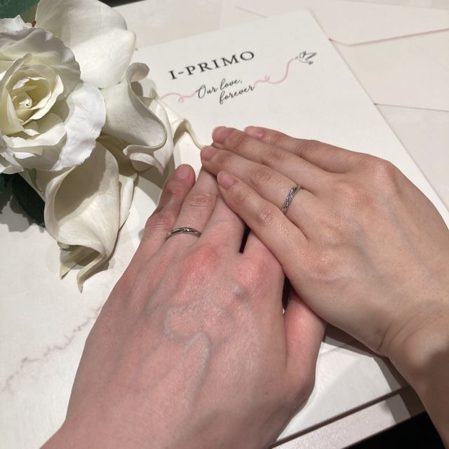 【アイプリモ(I-PRIMO)の口コミ】 いろいろなカタログを見て、I-PRIMOの指輪のデザインがとてもシンプルかつ…