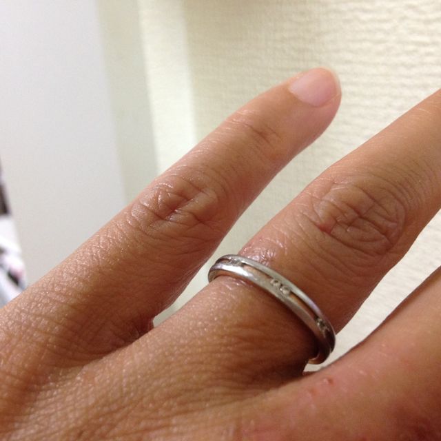 【アイプリモ(I-PRIMO)の口コミ】 指輪のデザインも優れていたのですが、この指輪の特徴は頑丈な素材ででき…