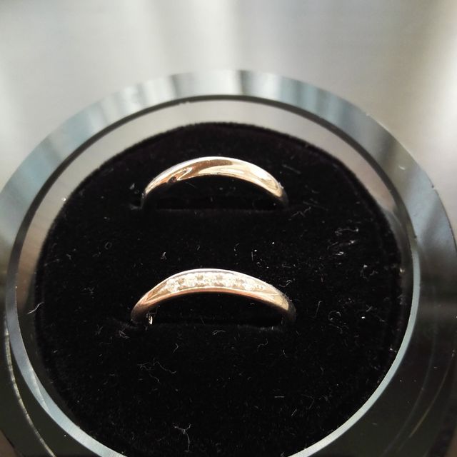 【ラザール ダイヤモンド(LAZARE DIAMOND)の口コミ】 色々はめてみて１番しっくりきたので決めました。軽くてあんまりつけてる…