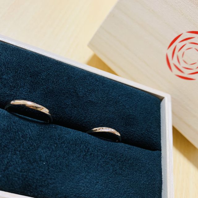 【出雲結(いずもゆい)の口コミ】 ウェーブのかかったようなデザインと商品のブランドコンセプトの「2人の間…