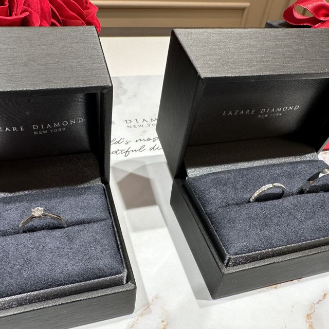 【ラザール ダイヤモンド(LAZARE DIAMOND)の口コミ】 デザイン、接客重視で選びました。
デザインも豊富でしたが、他店程多くは…