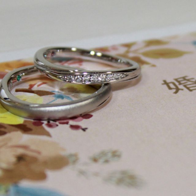 【4℃ BRIDAL(ヨンドシーブライダル)の口コミ】 デザインがとにかく綺麗！
ダイヤの主張がちょうどよく、一目惚れでした。…