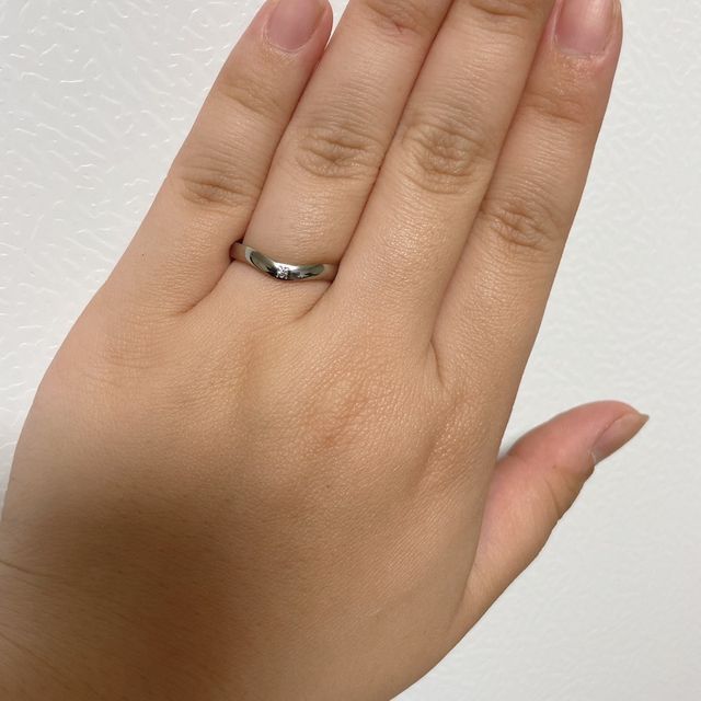 【SORA(ソラ)の口コミ】 ①ジルコニウムの綺麗なカラーで他とは違う、自分たちだけのオリジナル指輪…