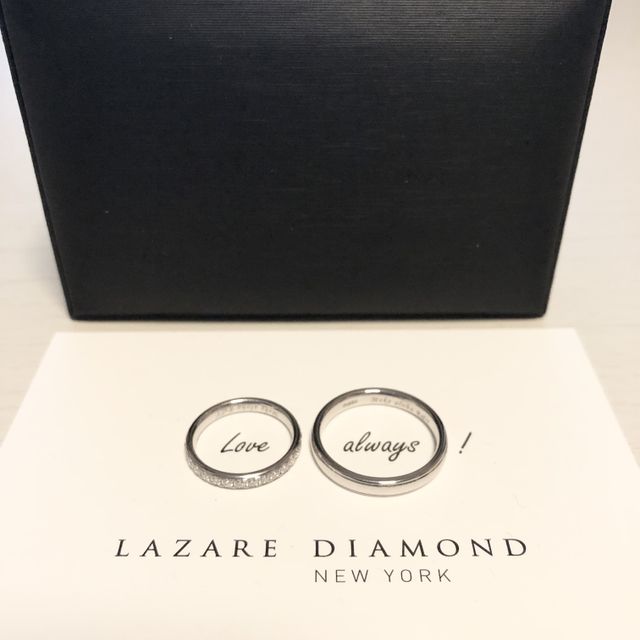 【ラザール ダイヤモンド(LAZARE DIAMOND)の口コミ】 シンプルなデザインに豪華なダイヤモンド、大きさもほどよく、小さいダイ…