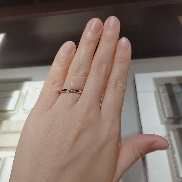 【アイプリモ(I-PRIMO)の口コミ】 どの指輪もシンプルで可愛らしいものがたくさんあり、選ぶのに悩みました…