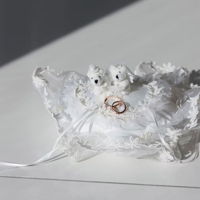 【ジュエリーツツミ(JEWELRY TSUTSUMI)の口コミ】 特に欲しいブランドのものもなくふらっと入りました。夫婦共に色黒なので…