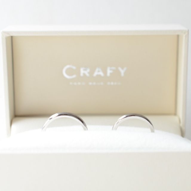 【CRAFY(クラフィ)の口コミ】 デザインを1から考えられるのが面白く、せっかくならお互いの指輪を作り合…