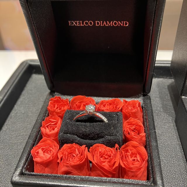 【エクセルコダイヤモンド(EXELCO DIAMOND)の口コミ】 リングのデザインの幅が広く、種類も豊富でした。ダイヤモンドの輝きも素…