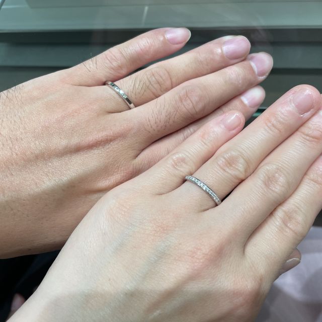 【アイプリモ(I-PRIMO)の口コミ】 デザインが可愛らしいものばかりで指輪探しが楽しかったです。
シンプルな…