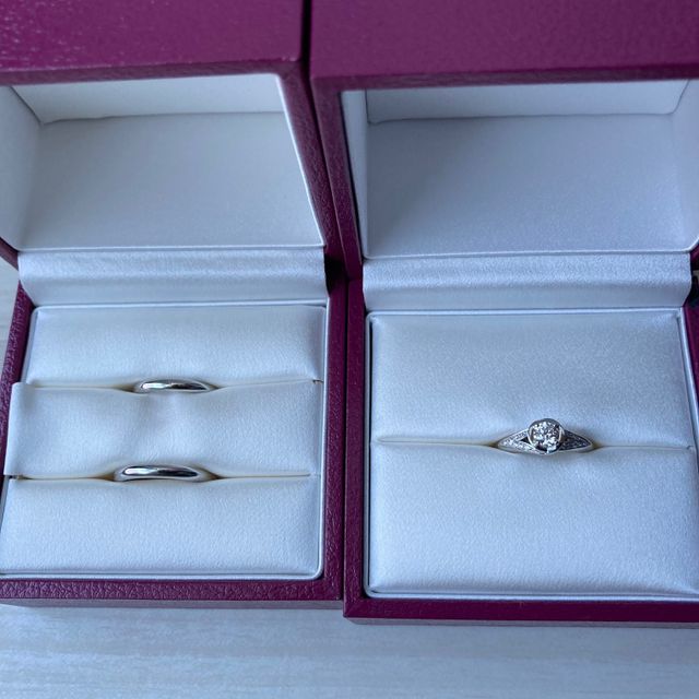 【ブルガリ(BVLGARI)の口コミ】 デザインがシンプルで付けたときに指を曲げたり手を握った時に痛くないの…