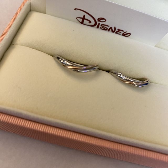 【ケイウノ ブライダル(K.UNO BRIDAL)の口コミ】 ディズニーのライセンスがあるので唯一のものが作れると思いケイウノさん…