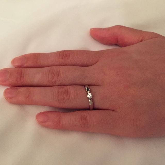 【ティファニー(Tiffany & Co.)の口コミ】 ラグジュアリーブランドに憧れがあり、中でも小さい頃からブランド名を知…