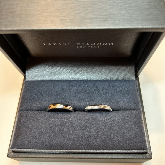 【ラザール ダイヤモンド(LAZARE DIAMOND)の口コミ】 婚約指輪と違い、ずっと付けっぱなしにするつもりだったので付け心地を重…