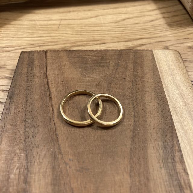 【CRAFY(クラフィ)の口コミ】 シンプルなゴールドの指輪にしたかったので、せっかくならと手作り指輪に…