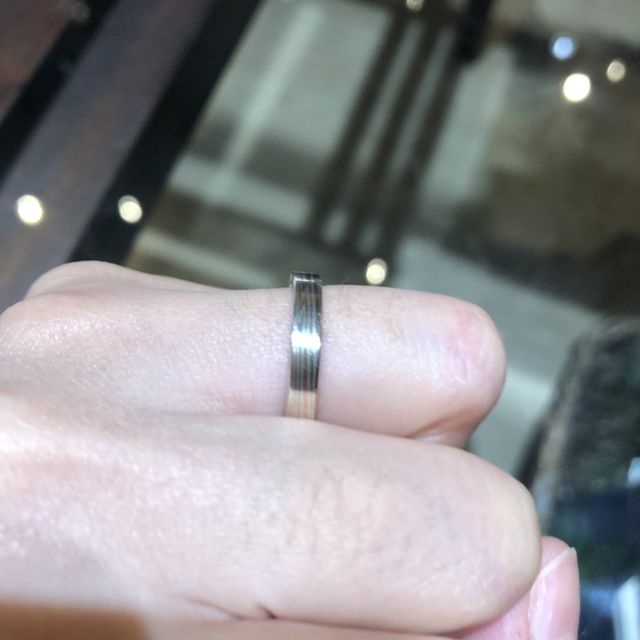 【杢目金屋(もくめがねや)の口コミ】 木目柄の指輪はこちらにしかないデザインで、世界に1つだけの指輪を作れる…