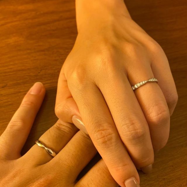 【ティファニー(Tiffany & Co.)の口コミ】 指が短く太めなので、細めで少しでも指長に見えるようにしたいという思い…