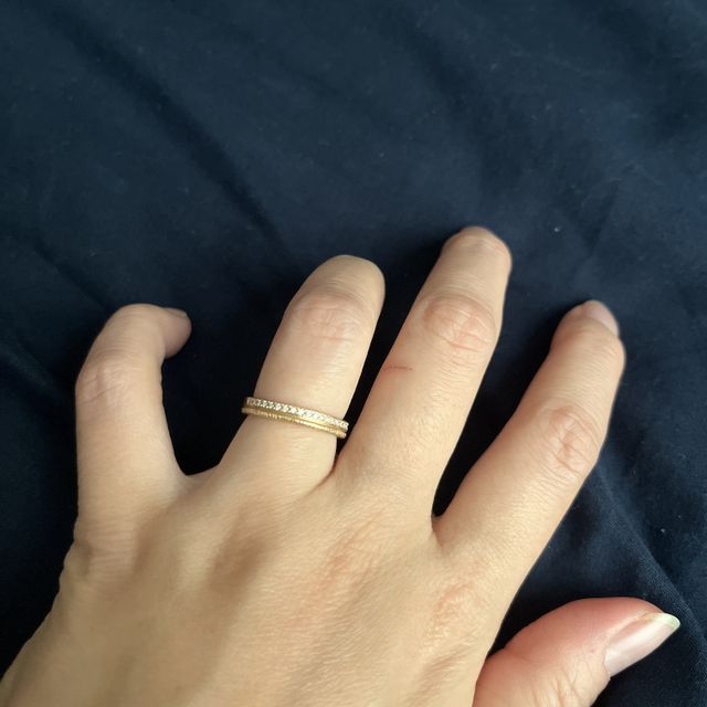 【YUKA HOJO(ユカホウジョウ)の口コミ】 婚約指輪を貰わないことにしたので、結婚指輪を少し豪華に、ダイヤがつい…