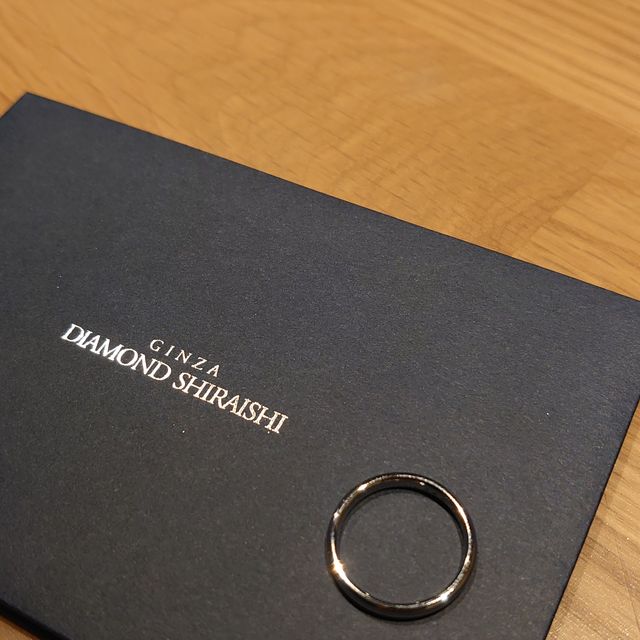 【銀座ダイヤモンドシライシの口コミ】 シンプルなデザインが良かったので、シンプルなものから探しました。なの…