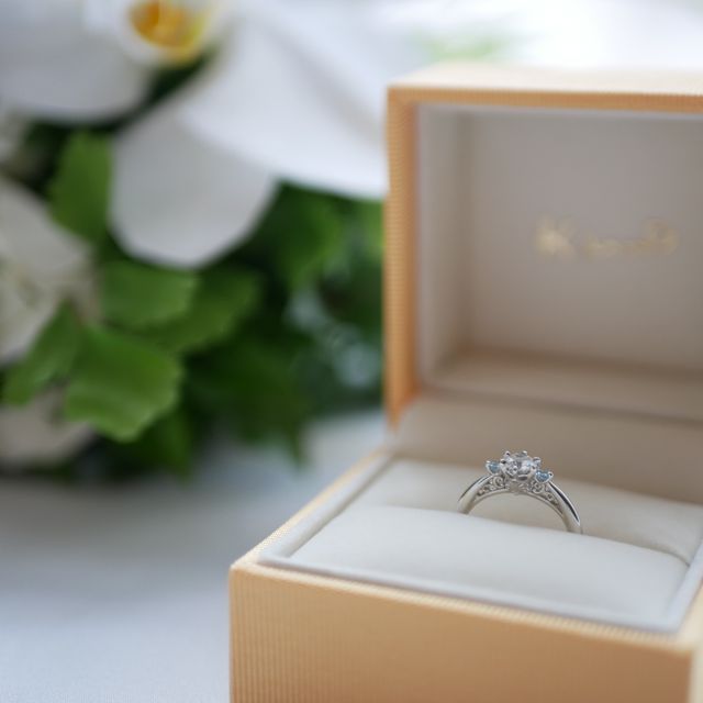 【ケイウノ ブライダル(K.UNO BRIDAL)の口コミ】 【指輪のデザイン】
自分たちがこれまでたどって来た想い出や、大切にして…