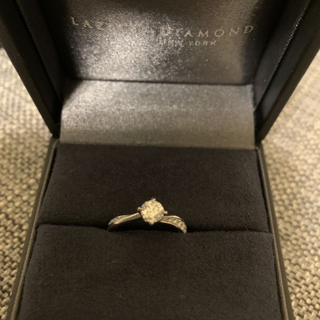 【ラザール ダイヤモンド(LAZARE DIAMOND)の口コミ】 ダイヤモンドの美しさに惹かれました！それまで沢山のブランドを見て説明…